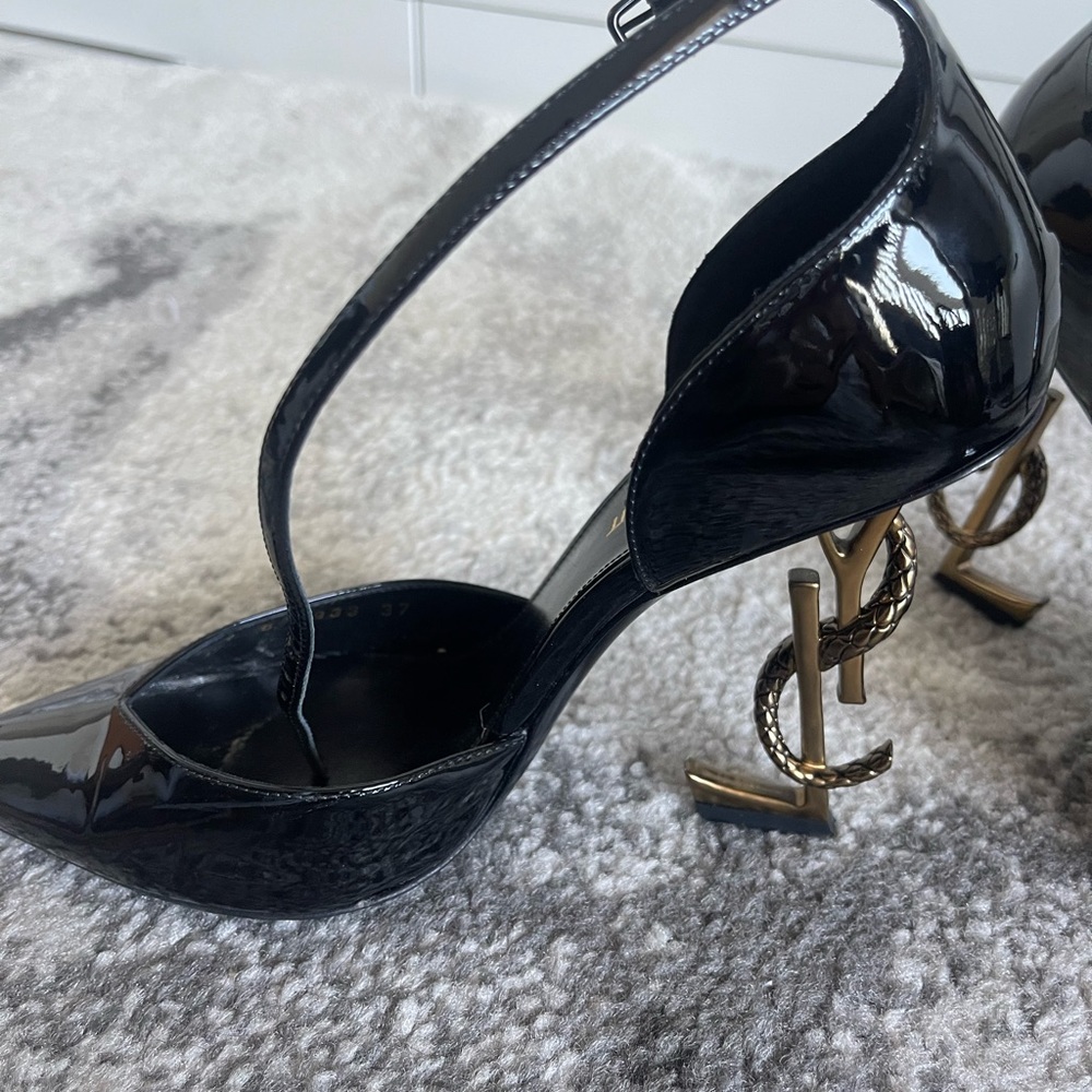 YSL Heels - Picture 4 of 7